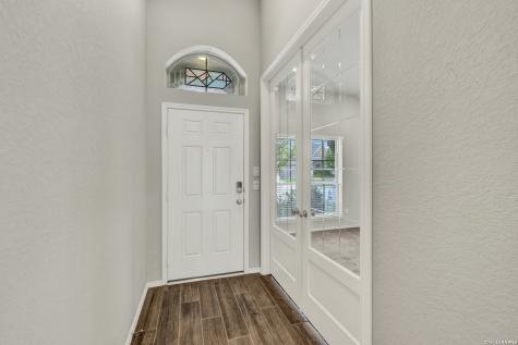 2977 Grove Terrace Seguin TX 78155