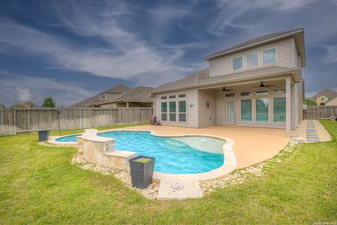 2977 Grove Terrace Seguin TX 78155