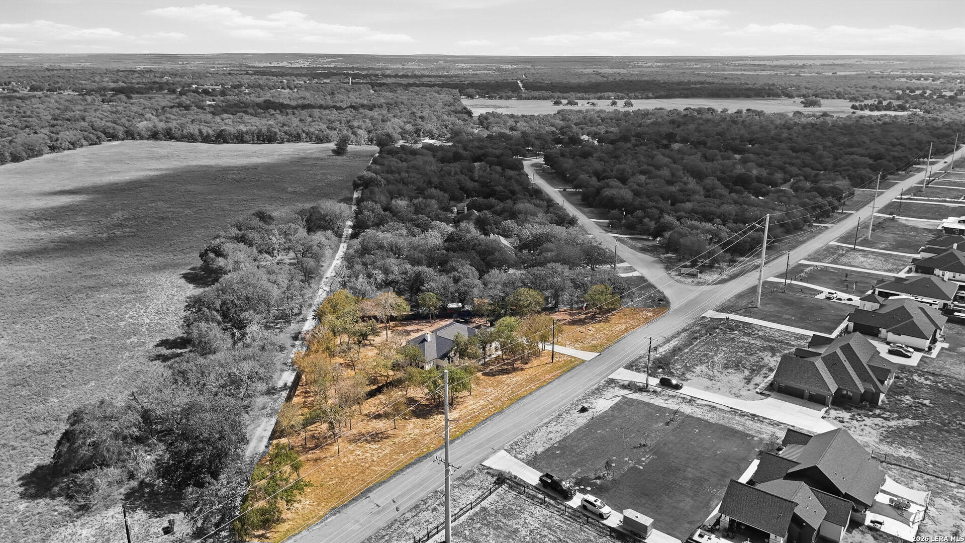 1196 County Road 319 La Vernia TX 78121