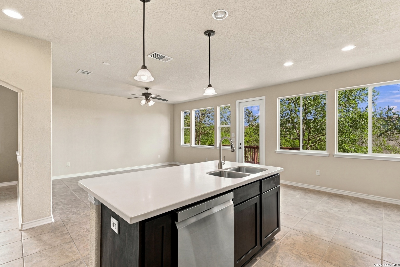 21822 Andrews Garden San Antonio TX 78258