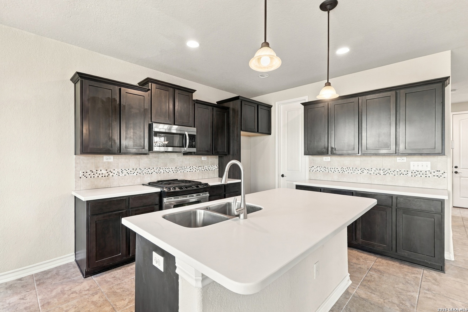 21822 Andrews Garden San Antonio TX 78258