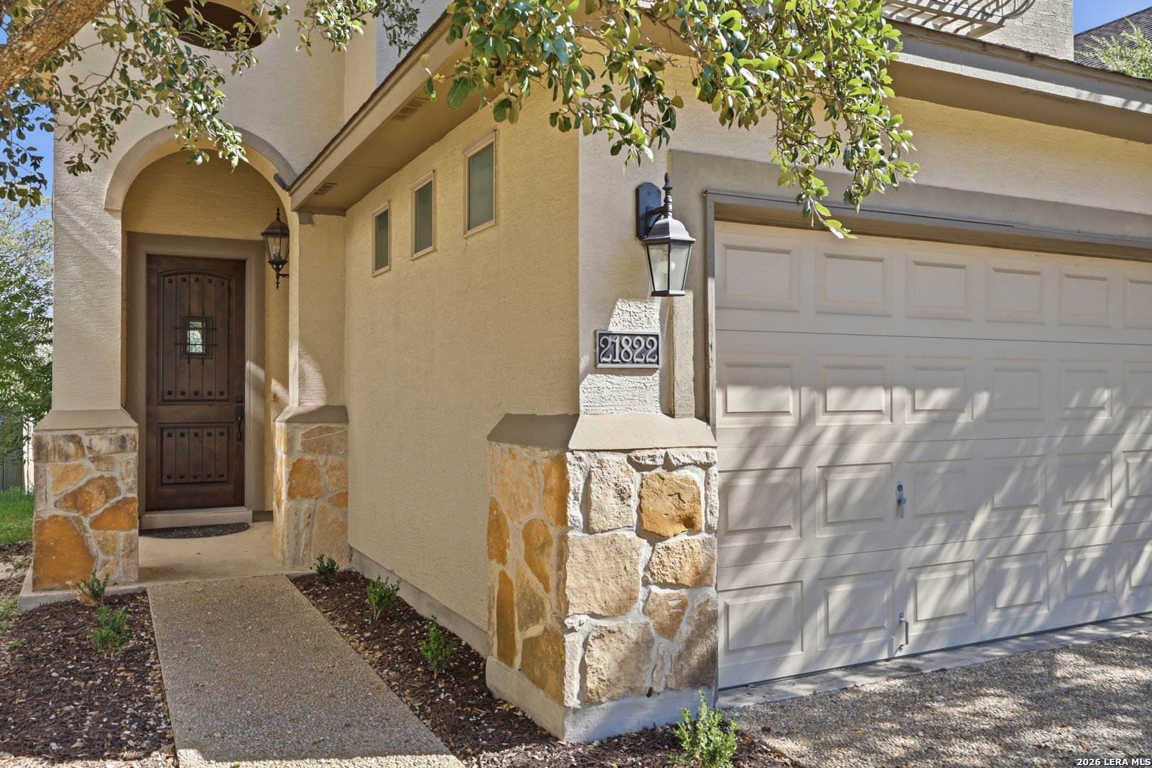 21822 Andrews Garden San Antonio TX 78258