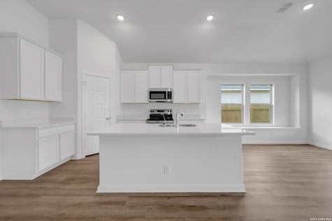 1164 Limestone Ridge Seguin TX 78155