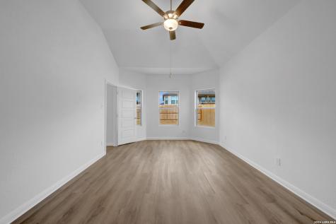 1164 Limestone Ridge Seguin TX 78155