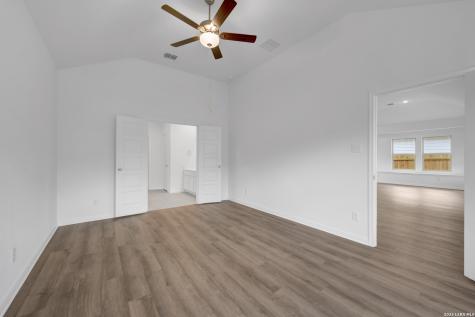 1164 Limestone Ridge Seguin TX 78155