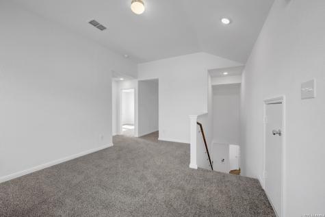 1164 Limestone Ridge Seguin TX 78155