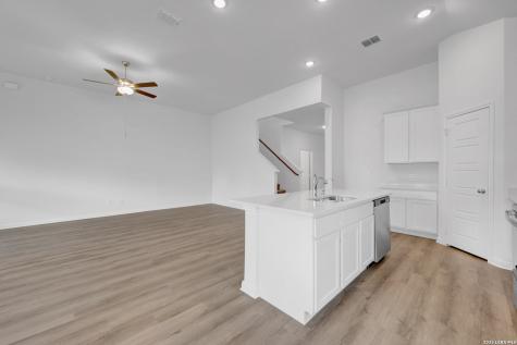1164 Limestone Ridge Seguin TX 78155