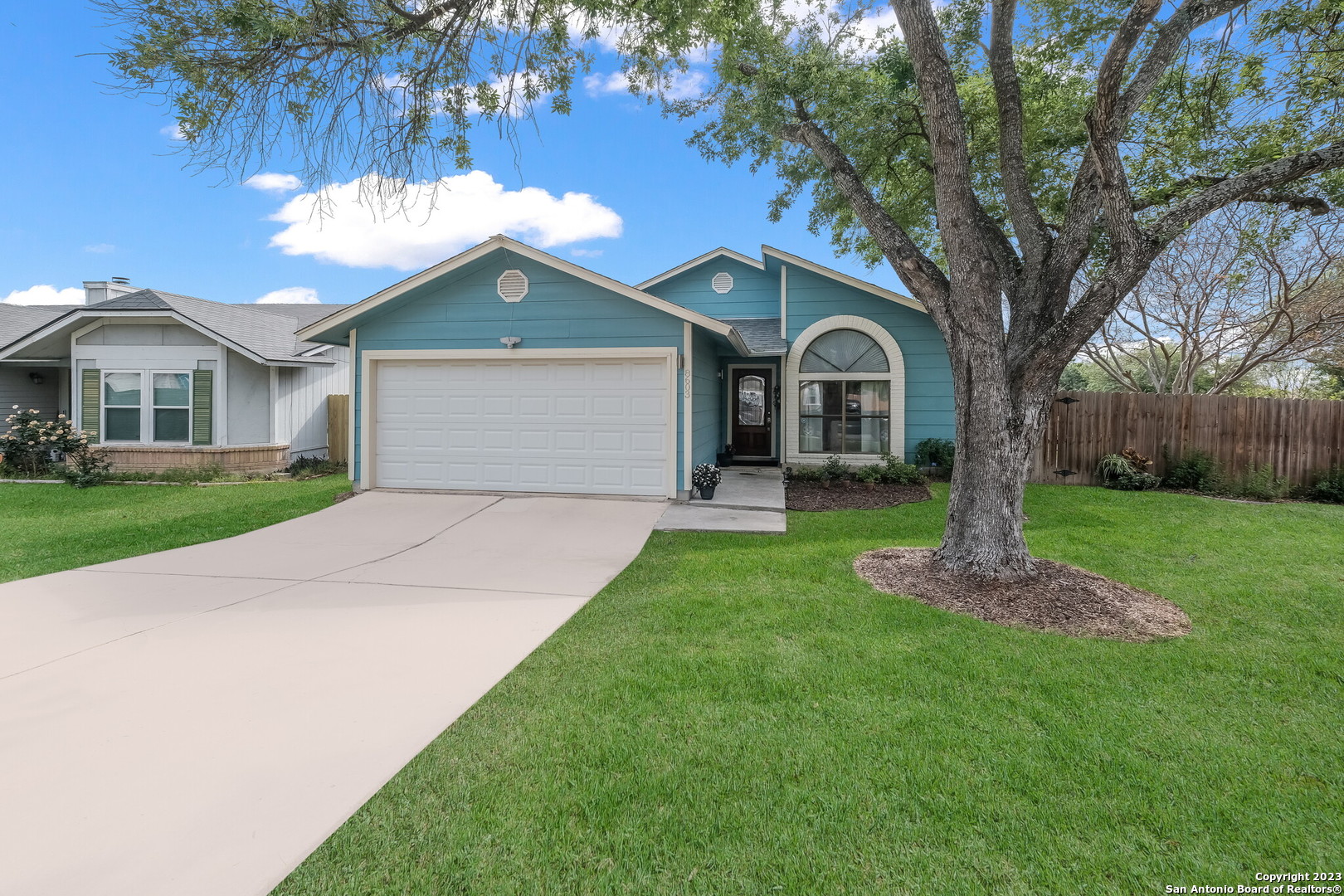 8603 Ridge Flower San Antonio TX 78239