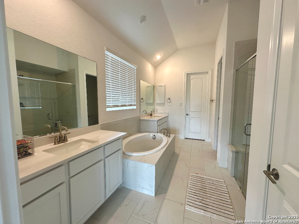 120 Willow Oak Trail Floresville TX 78114