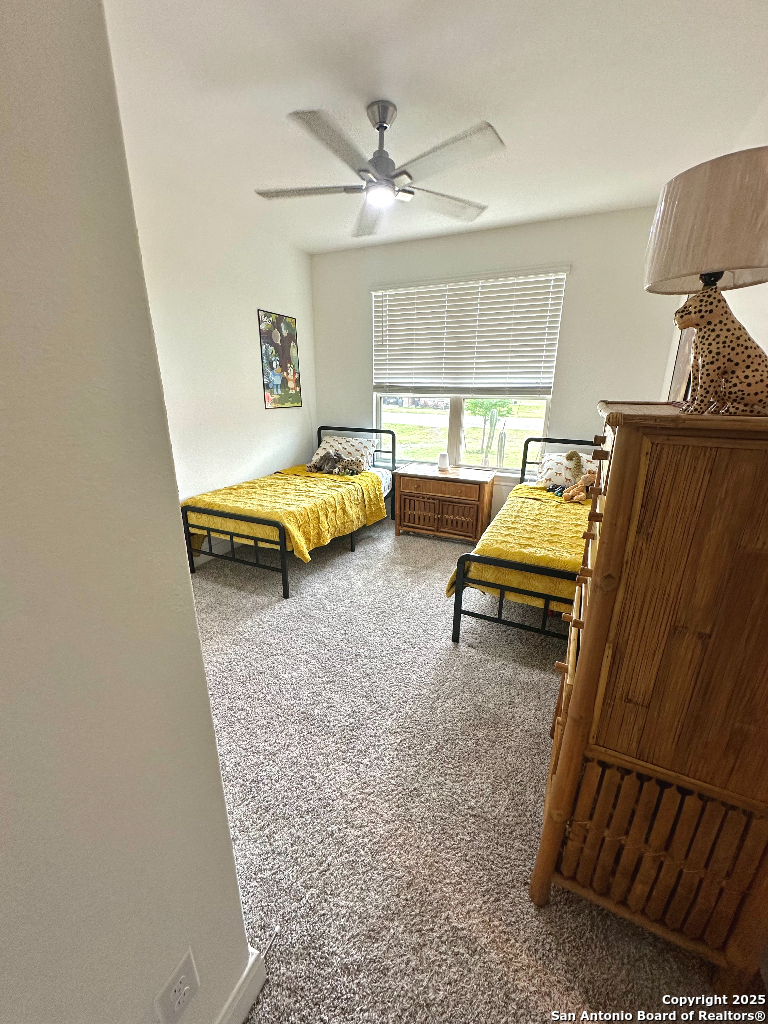 120 Willow Oak Trail Floresville TX 78114