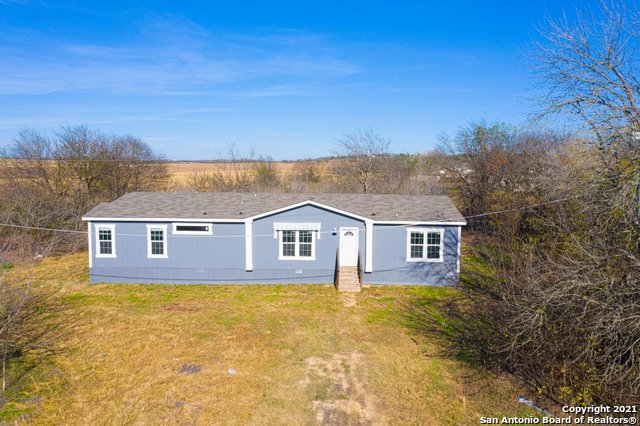 498 William Pettus Road Maxwell TX 78656