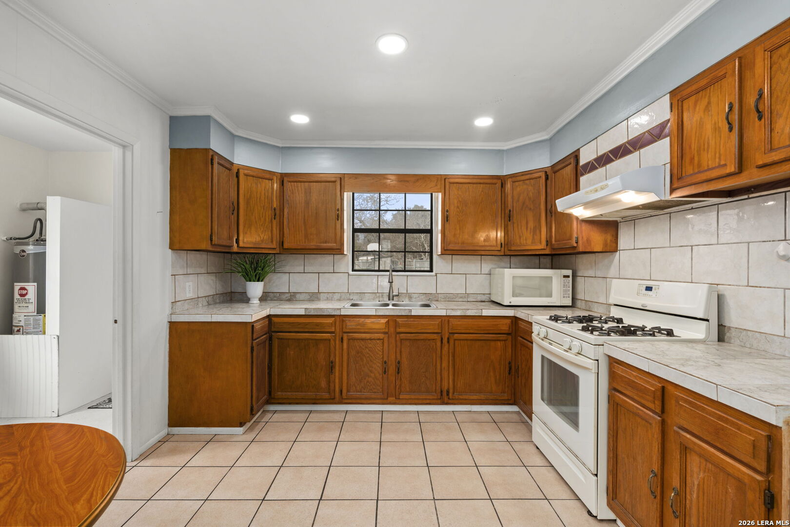 105 East Street Stockdale TX 78160