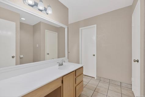 11329 Redlands Park Drive San Antonio TX 78249