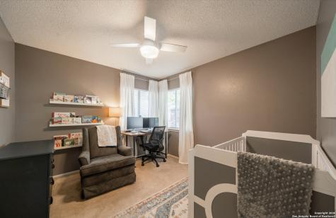 2435 Pendant Oak San Antonio TX 78232