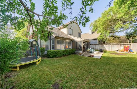 2435 Pendant Oak San Antonio TX 78232