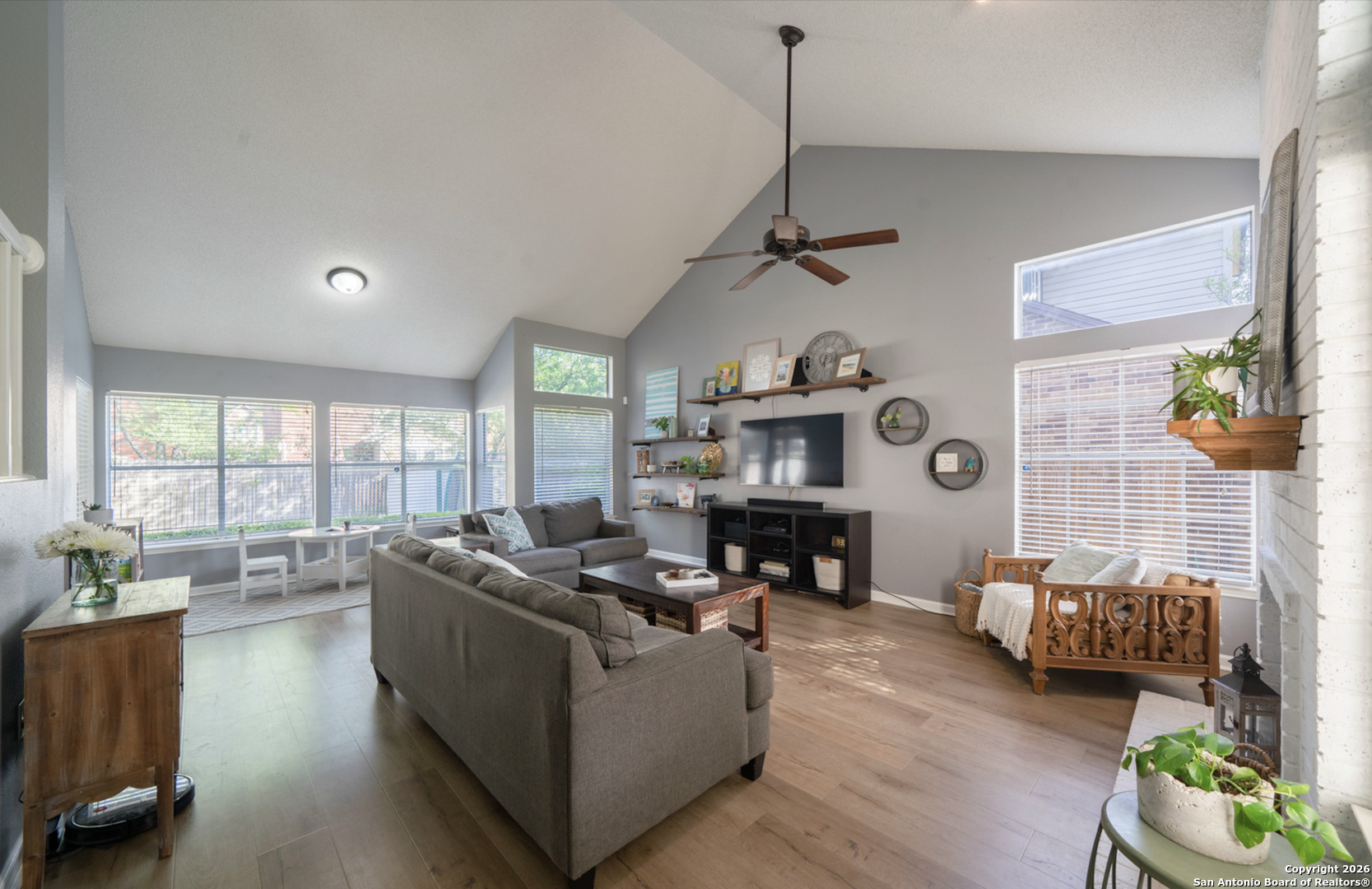 2435 Pendant Oak San Antonio TX 78232