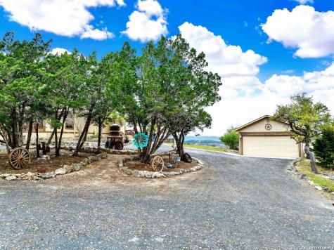 647 Medina Hills Medina TX 78055