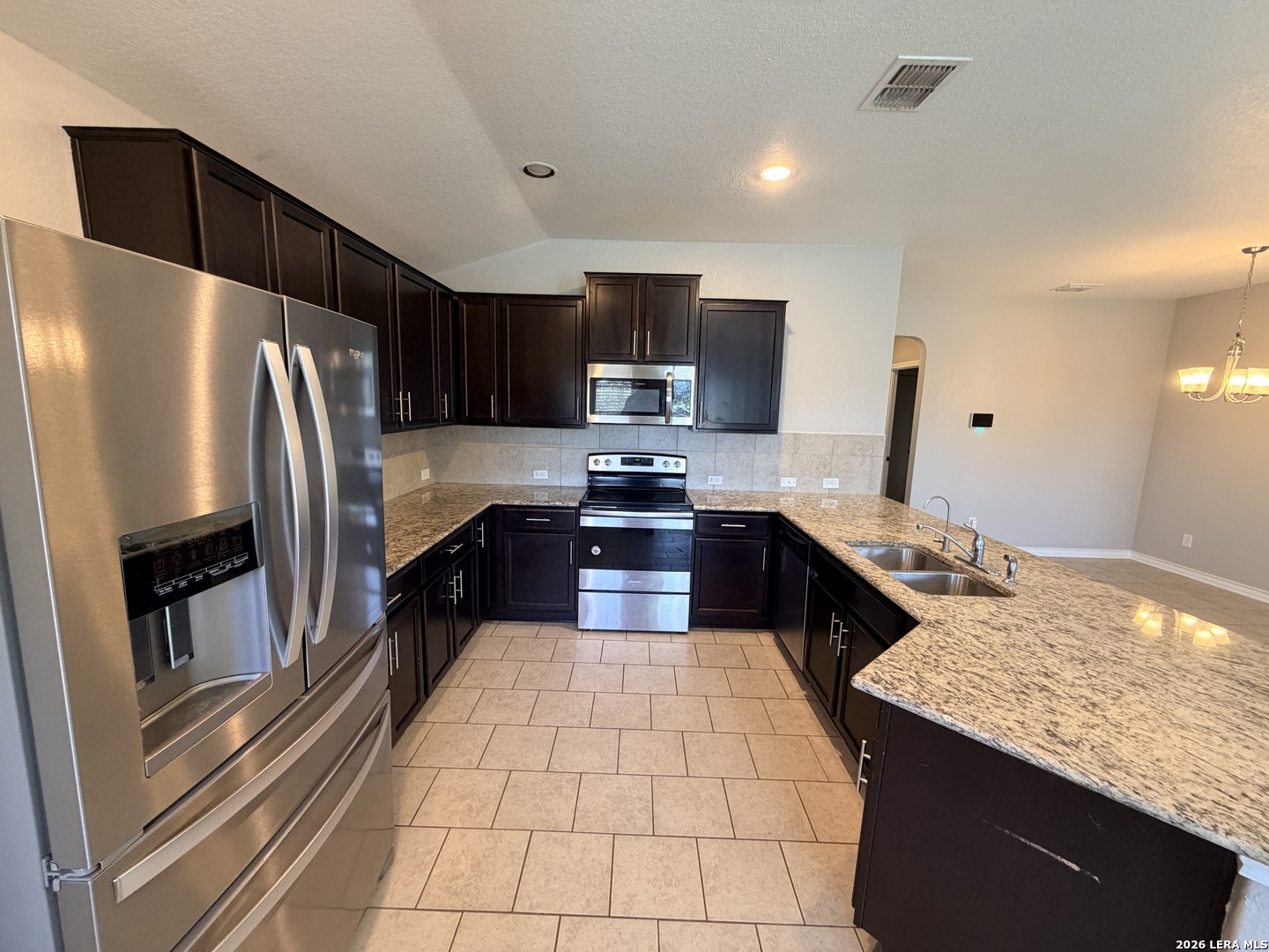 7022 Quantum Loop San Antonio TX 78252