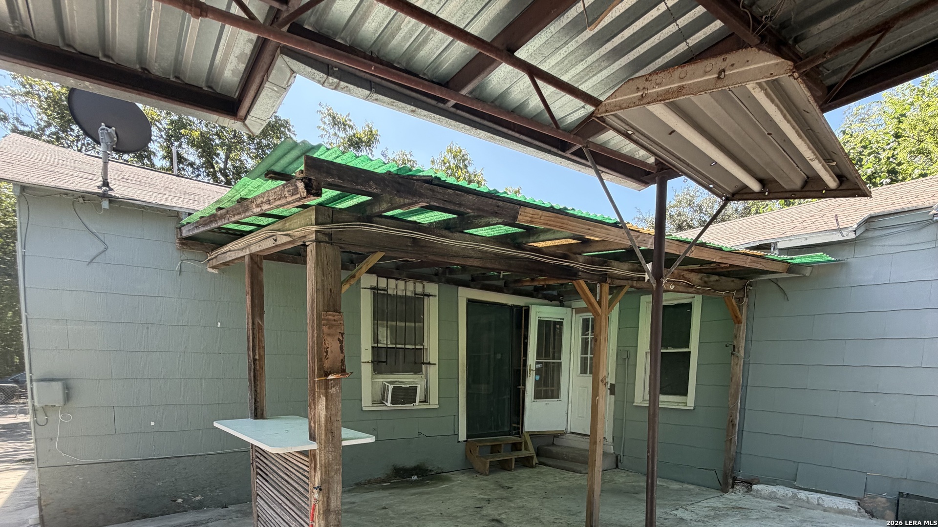 1335 Clower San Antonio TX 78201