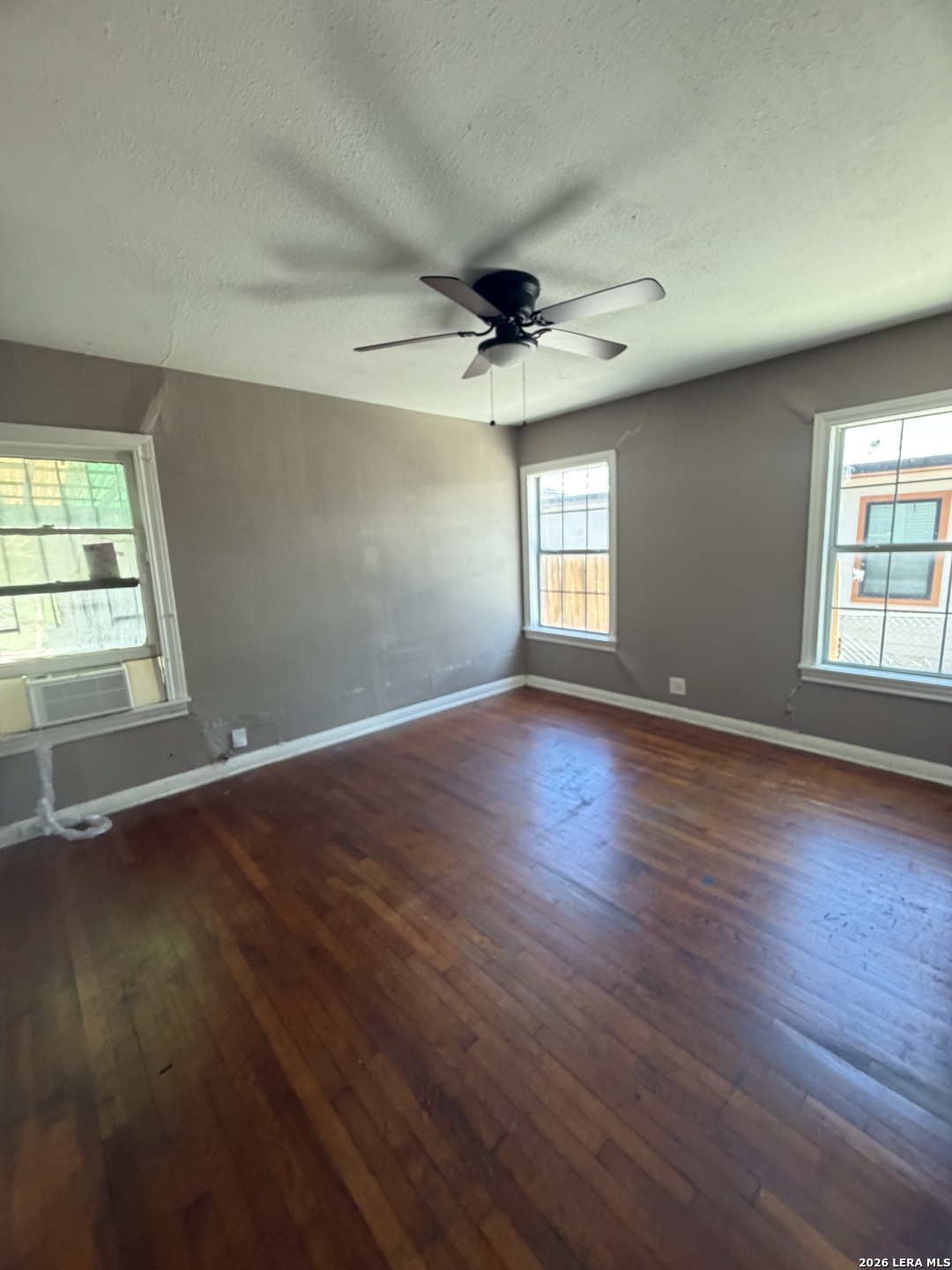 1335 Clower San Antonio TX 78201