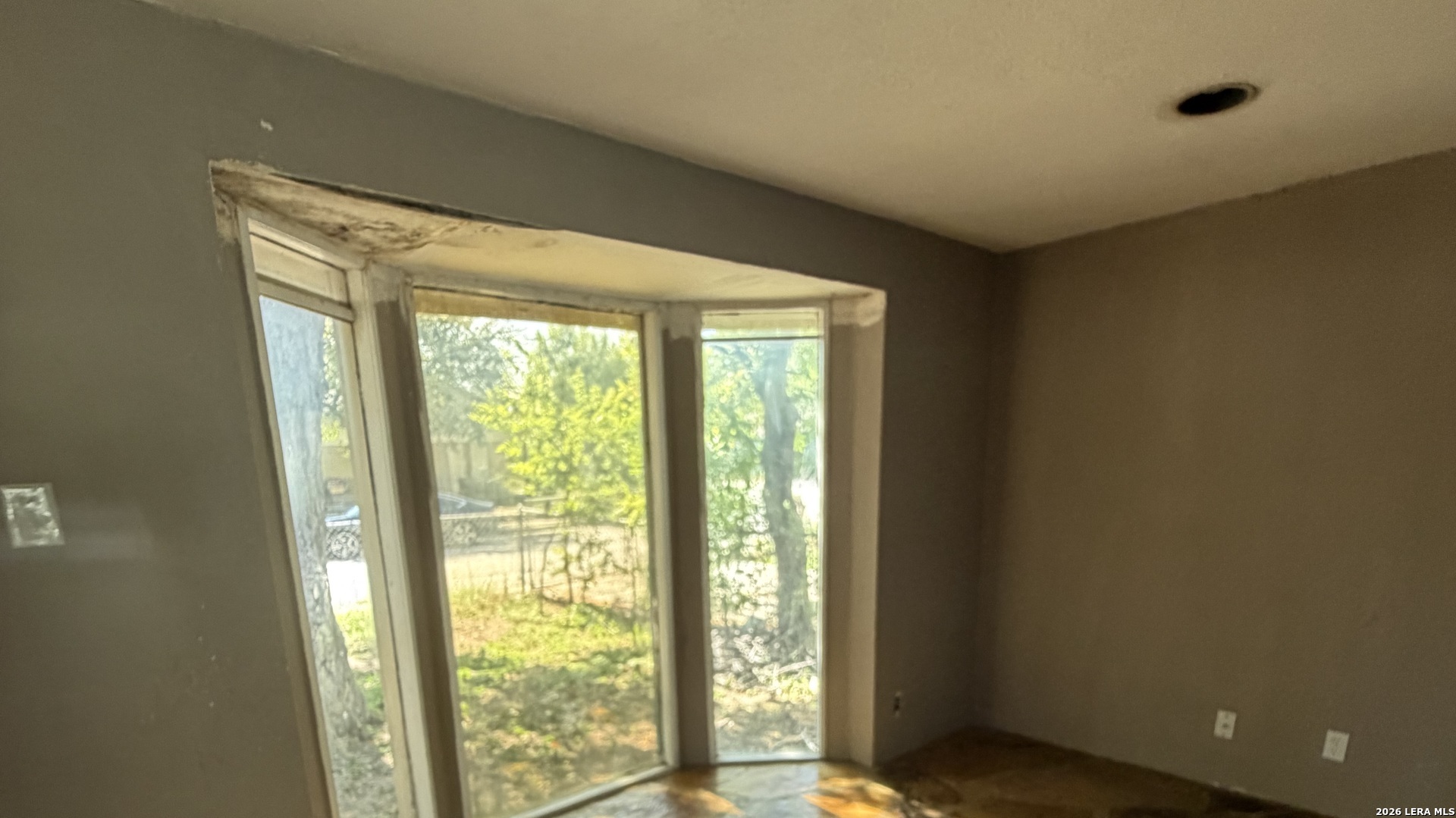 1335 Clower San Antonio TX 78201