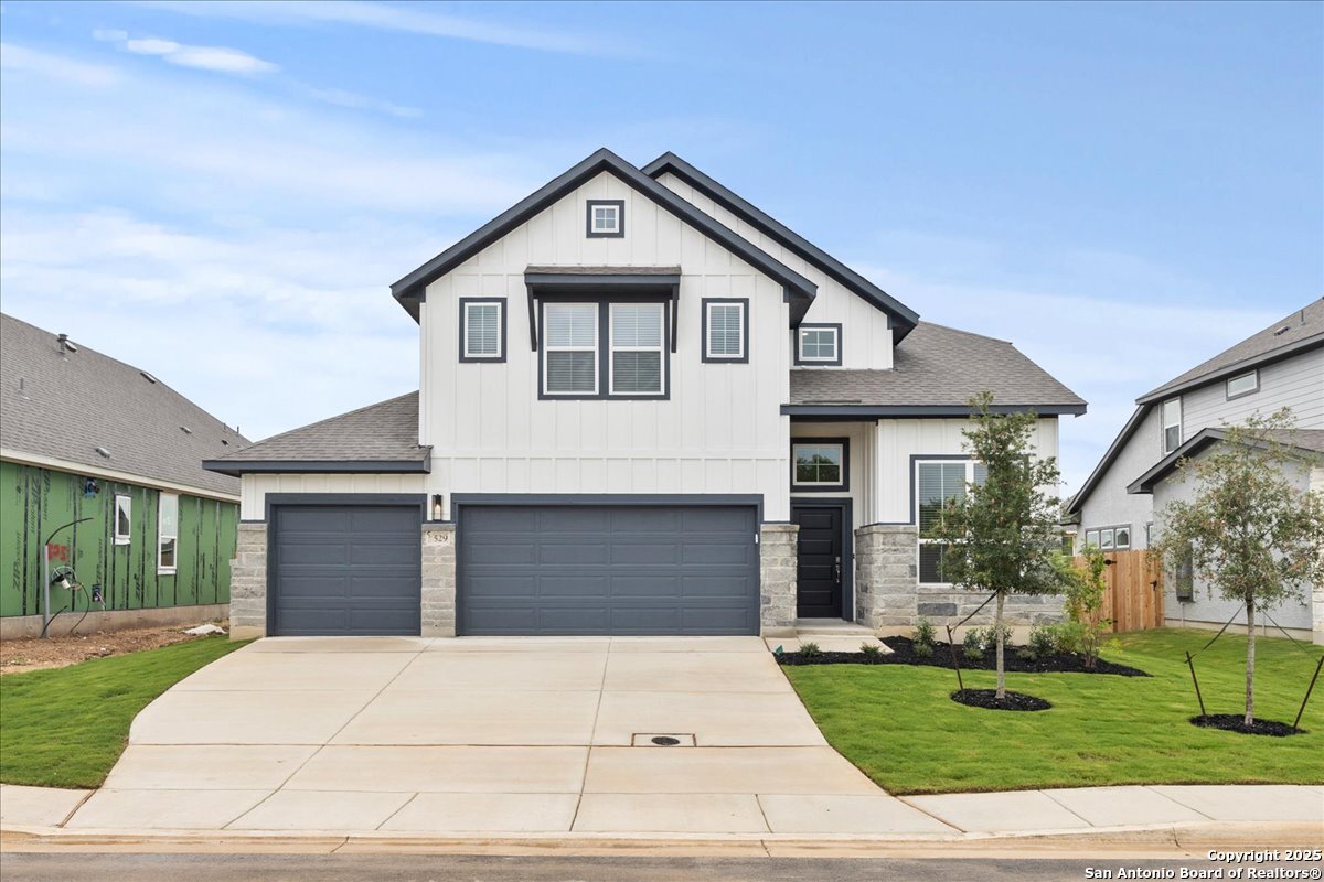 529 Canyon Live Oak Seguin TX 78155
