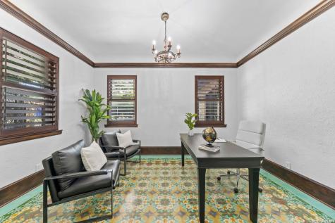 103 Park Hill Drive San Antonio TX 78212