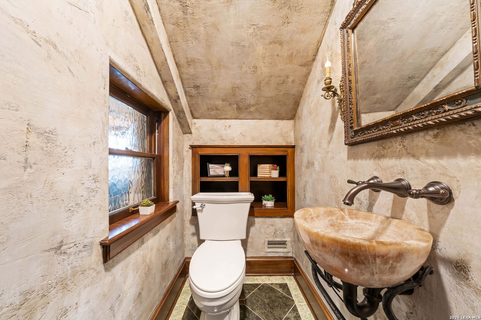 103 Park Hill Drive San Antonio TX 78212