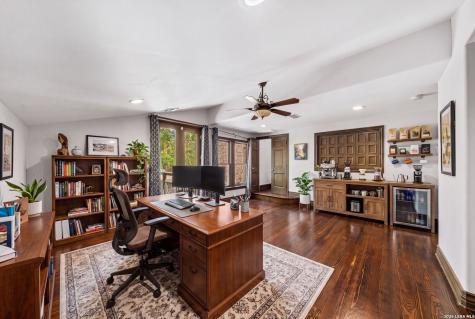 103 Park Hill Drive San Antonio TX 78212