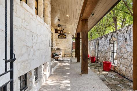 103 Park Hill Drive San Antonio TX 78212