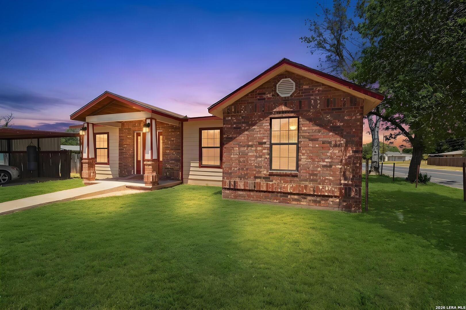821 S E Colorado Street Pearsall TX 78061