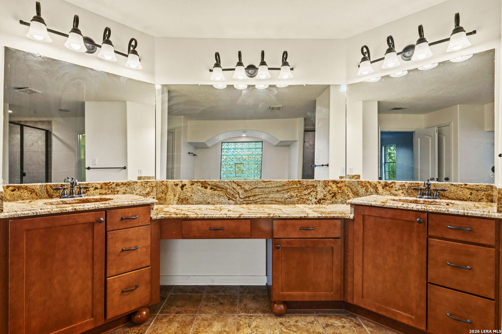 105 Clear Water Boerne TX 78006