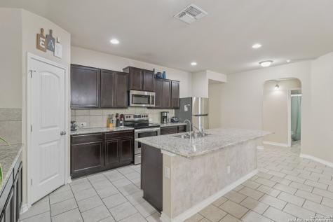 1413 Slate Canyon San Antonio TX 78245