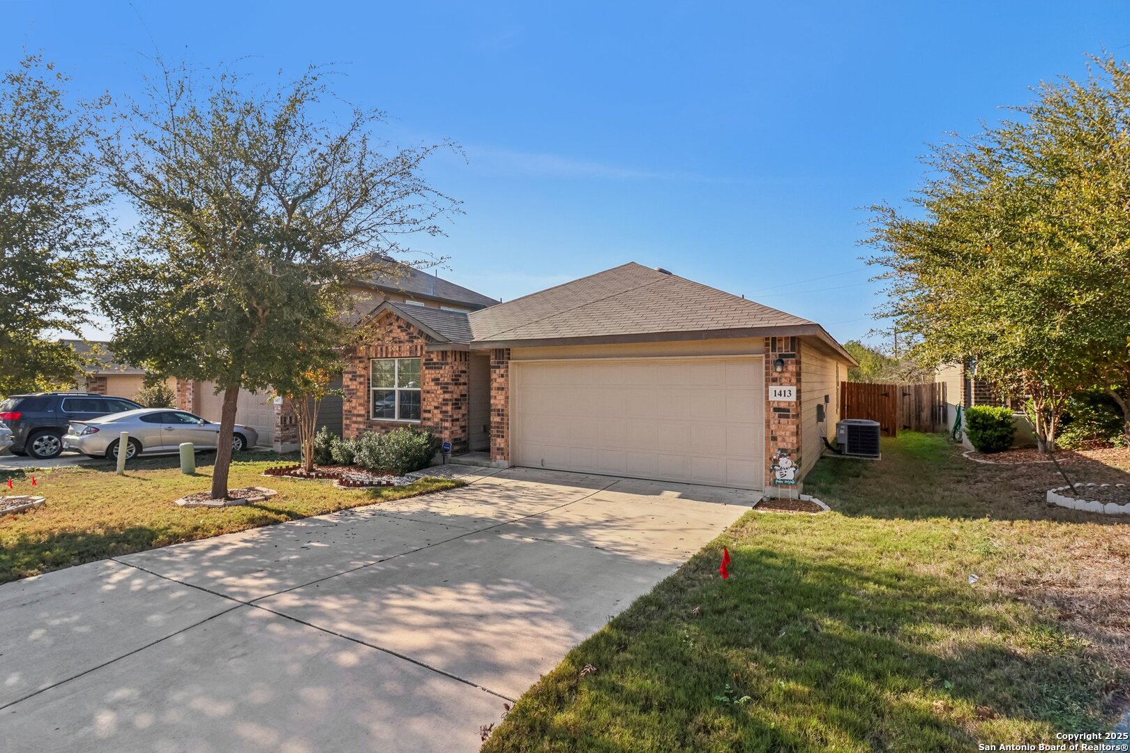 1413 Slate Canyon San Antonio TX 78245