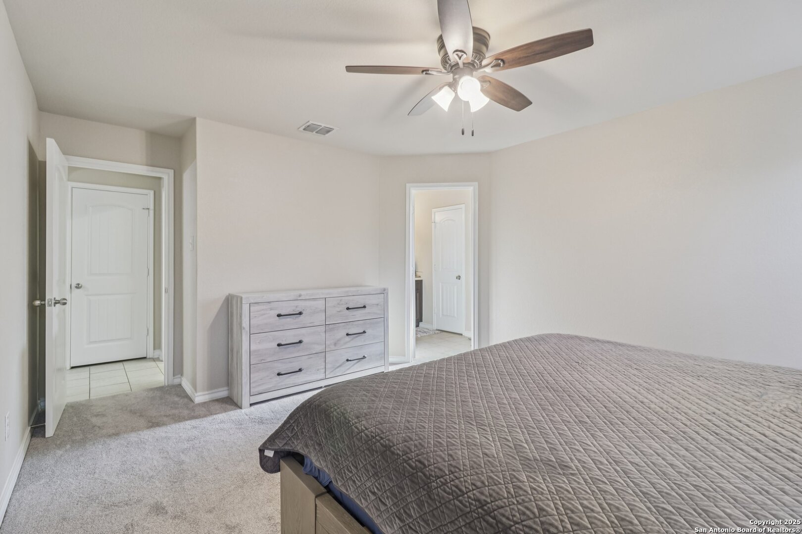 1413 Slate Canyon San Antonio TX 78245