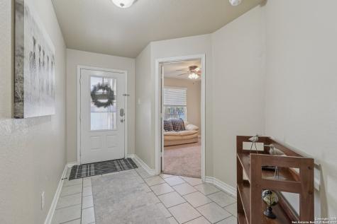 1413 Slate Canyon San Antonio TX 78245