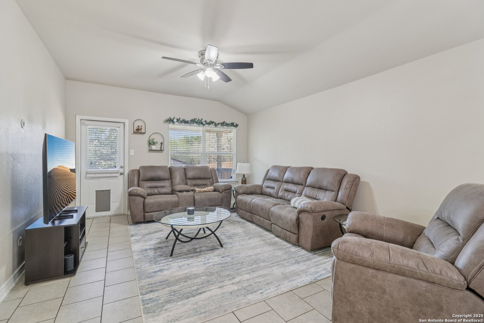 1413 Slate Canyon San Antonio TX 78245