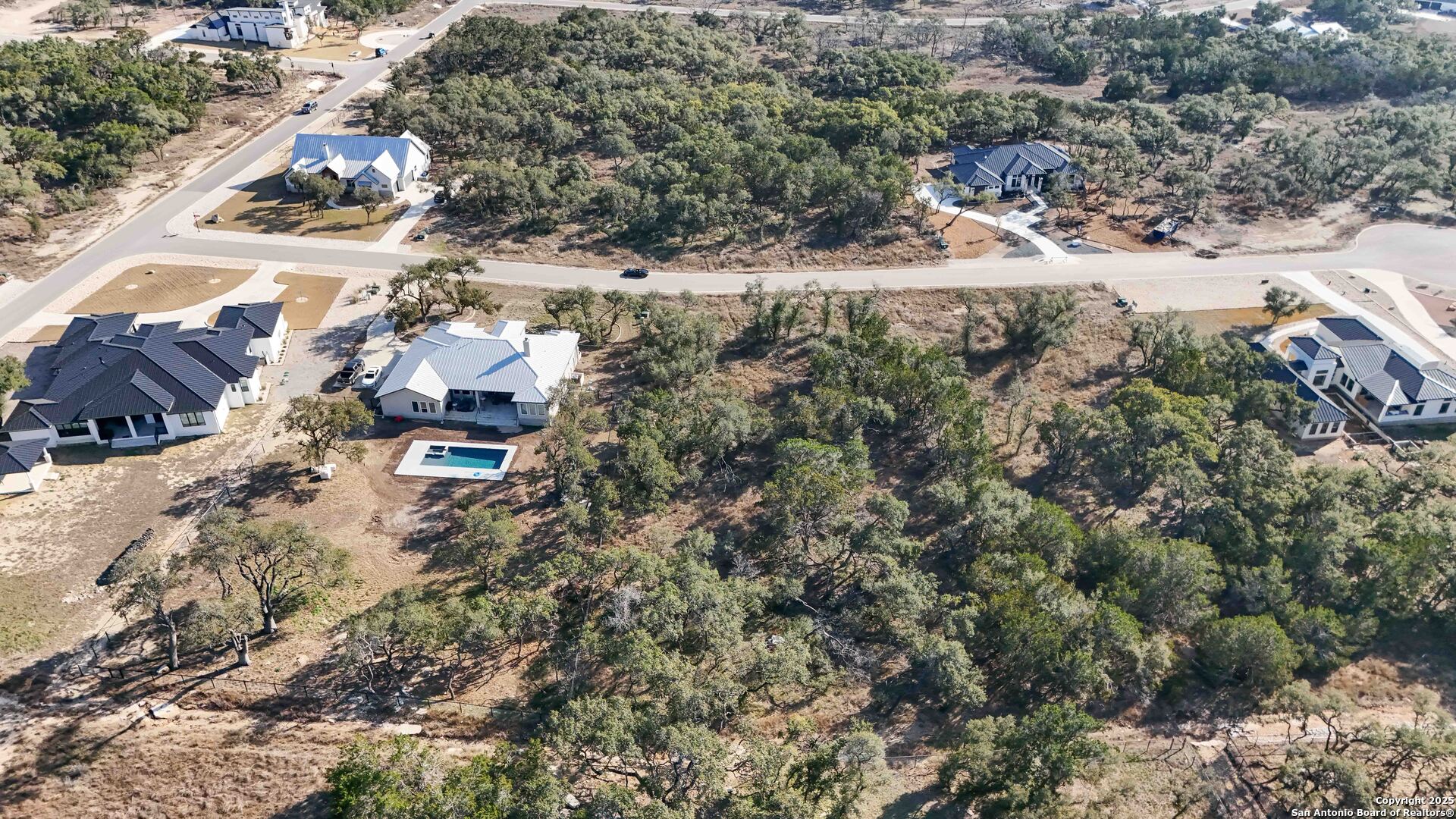 716 Live Oak Ridge Bulverde TX 78163