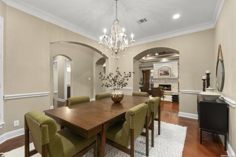 1911 Far Niente San Antonio TX 78258