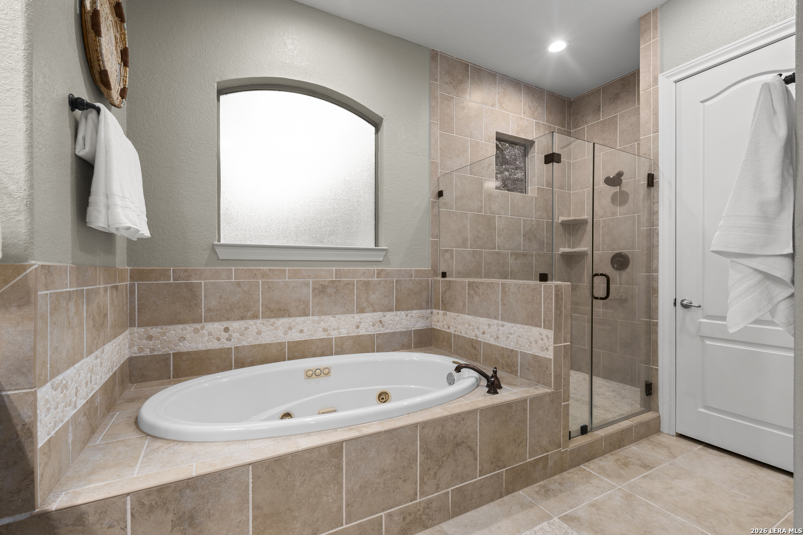 1911 Far Niente San Antonio TX 78258