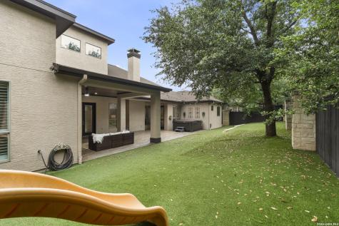 1911 Far Niente San Antonio TX 78258