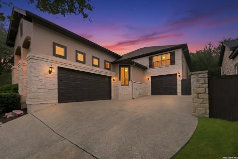 1911 Far Niente San Antonio TX 78258