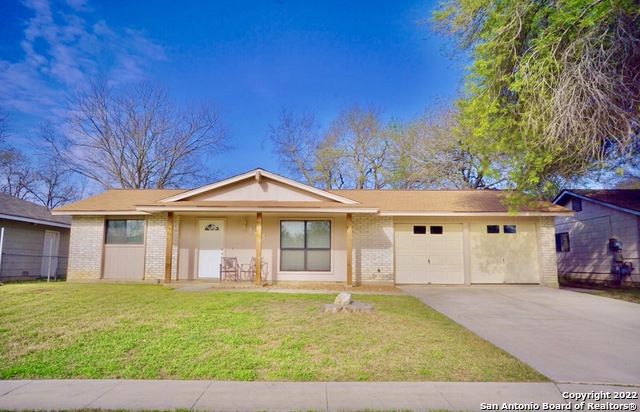 8435 Glen Echo San Antonio TX 78239