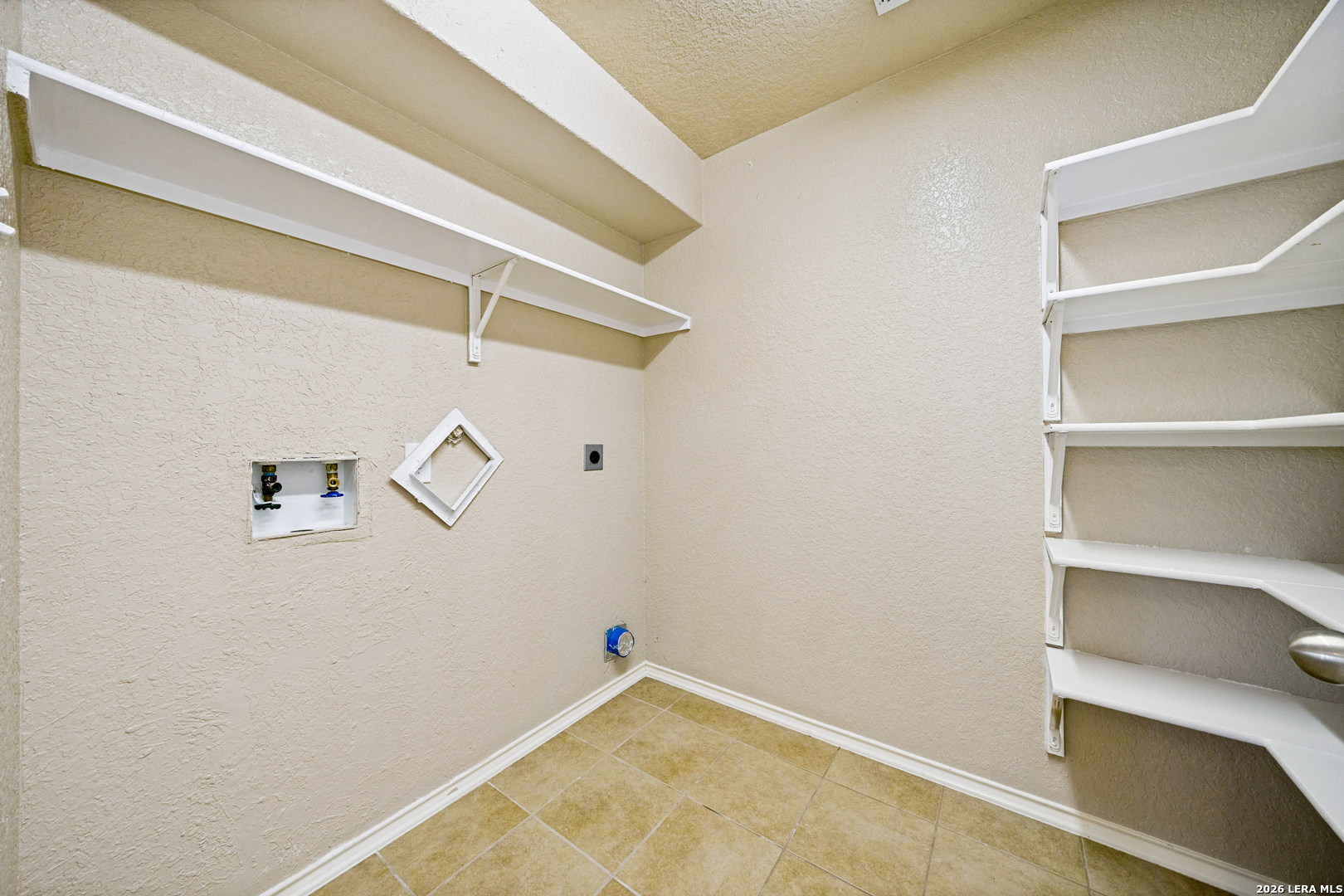 7002 Laguna Beach Converse TX 78109