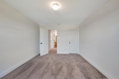 5011 Estates Oak Way San Antonio TX 78263