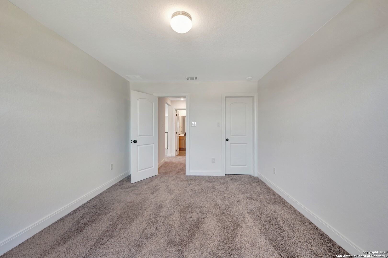 5011 Estates Oak Way San Antonio TX 78263