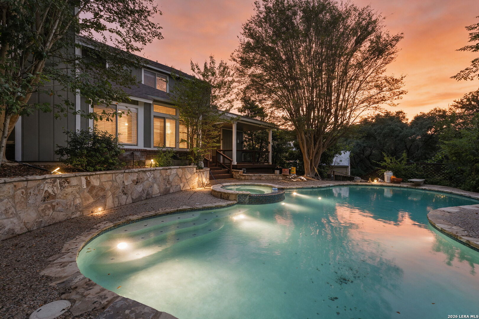 8726 Iliad Universal City TX 78148