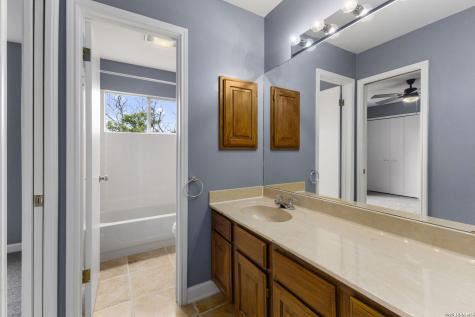 8726 Iliad Universal City TX 78148