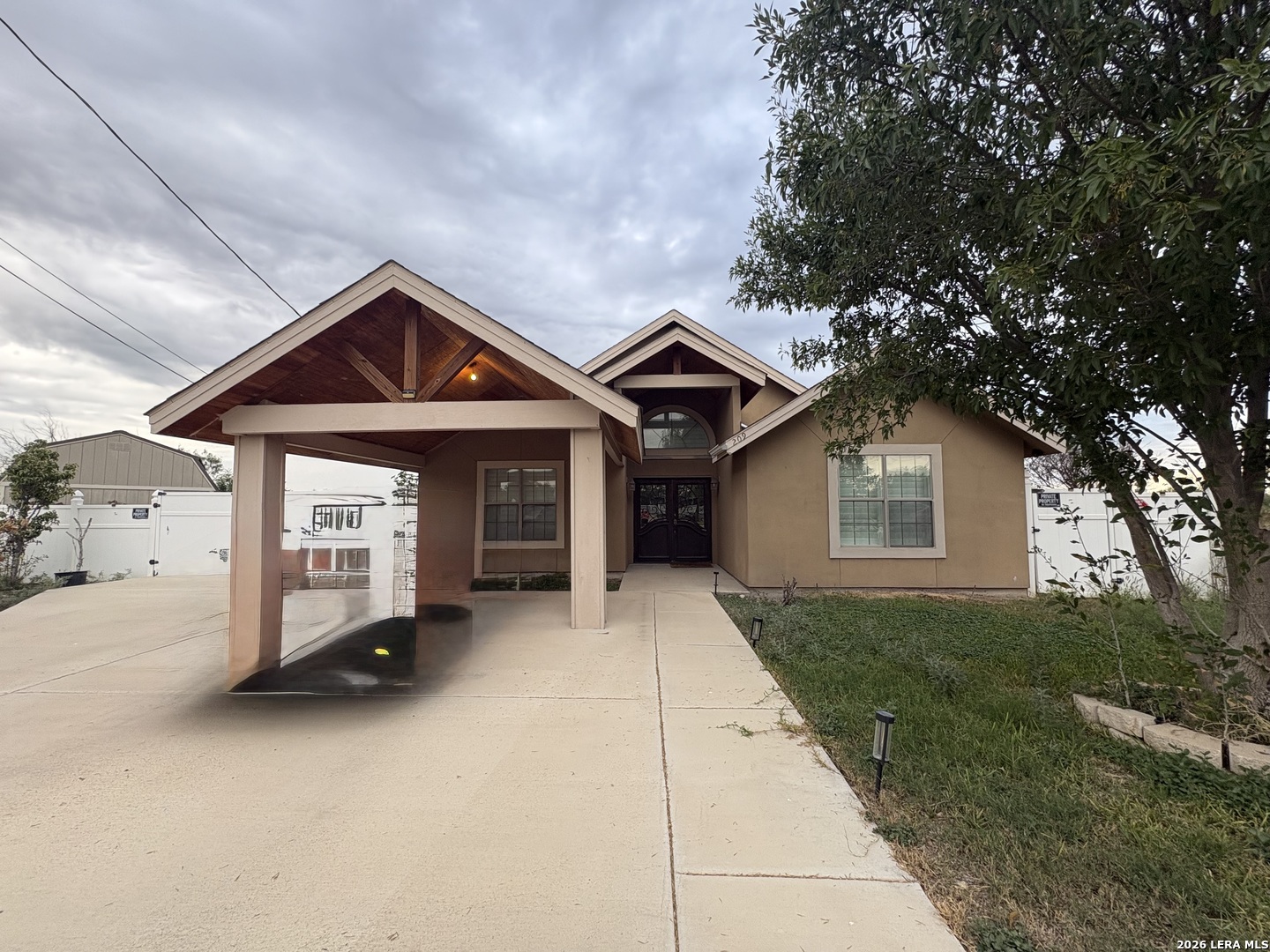 209 Santa Fe Trail Eagle Pass TX 78852