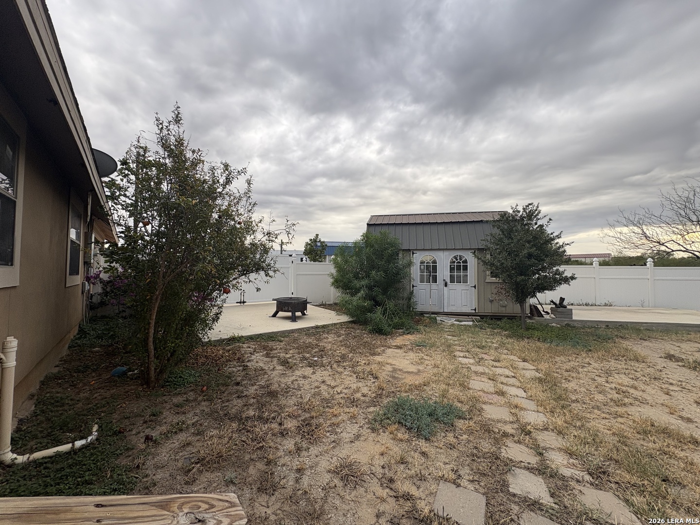209 Santa Fe Trail Eagle Pass TX 78852